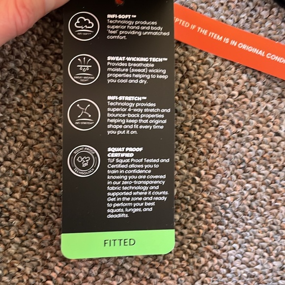 TLF fitted work out shorts - Picture 5 of 9